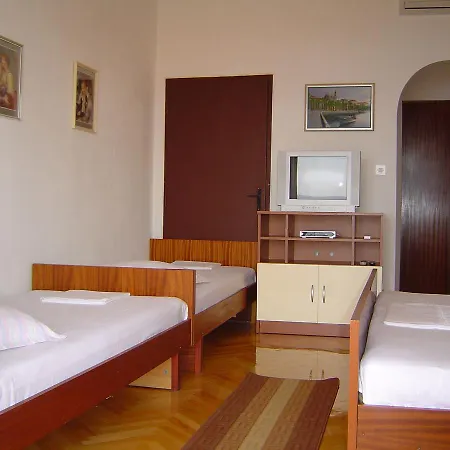 Appartement Ana M *